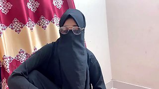Mather- in-low fucking hard husband sex in alon room