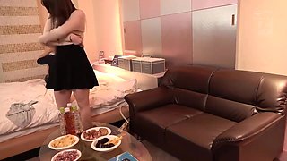 06184 Picking up amateurs