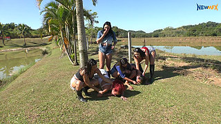 4 Girls