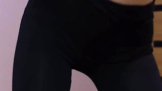 My Body in Leggings and Rubbing My Pussy Through Them