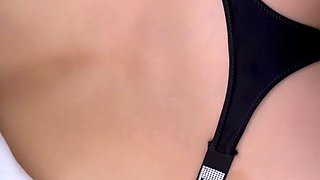 Extremely hot big ass brunette on cam