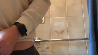 Pissing with cumshot