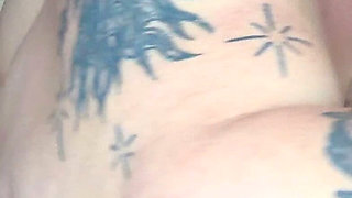 Creamy Sloppy Trailer Trash Dripping to Her Ass