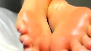 Linsey Dawn solo foot fetish