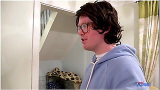 Vickie Powell - Vicky Powell Rides Nerd Dick