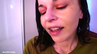 AimeeWavesXXX's Amateur Passion in Waiting Room Heat