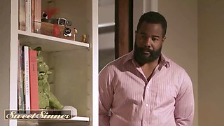 Jiggly sinner - tyler pulls out his lust on Cherie Deville, fantasizing about his mind-blowing daughter-in-law