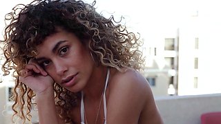 Enjoy the morning views with nude latina