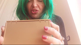 An Incredible Spell Made Me Become a Giantess in Heat