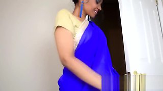 Indian MILF wants son to sniff her dirty panty and fuck her ass