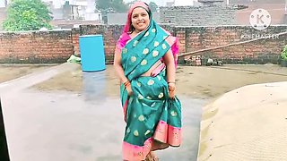 Desi Indian Wife Hardcore Fucking Neighbor Boy - Big Ass Cowgirl & Doggy Style with Cumshot