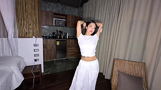 Debut: I'm Giving a Fan the Chance to Film a Video with Me! Anna Cherry