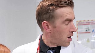 Check Her Up, Check Her Out - Lola Rose / Brazzers