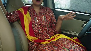 Desi Girl Saara Talking Dirty in a Car Naked