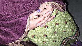 Smooth Aunty's Big Boobs Amateur Massage with Hindi Talking