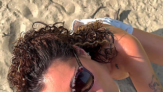 An Italian Couple Started Fucking Near a Nudist Beach and Put on a Show in Front of Voyeurs