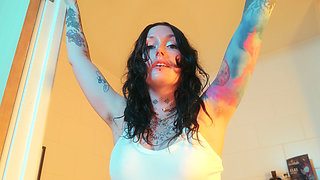 Soaked Tights, Wet Bodysuit: My Bath Footjob with a Cum-pumping Dildo
