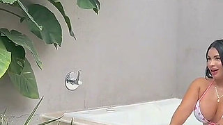 I Spend the Afternoon with My Boyfriend's Best Friend in the Jacuzzi Getting Fucked by His Thick Cock
