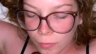 College girl Lina gets her first facial