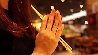 336KNB-226　【結局、ただのち●ぽ好き】AV応募理由は「お友達がヤってたから♪」だそうで…アレコレされたいとか言ってた割に即ち●ぽ嗅ぐわ舐めるわ咥えるわで…このフェラがまた上手すぎるのよ…