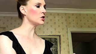Gorgeous Mature Blonde Solo Masturbation