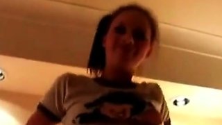 Cutie With Perfect Tits on Webcam