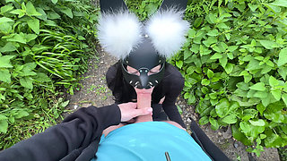 The green-eyed thief took me a delicious blowjob with a cumshot.