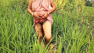 I Cleared the Grass in the Paddy Field, Made Some Space, and Peeing