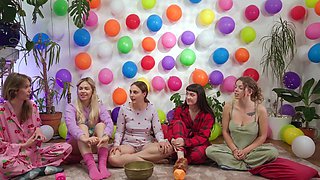 DaringSex Readhead and Blonde Teen Lesbian Shower