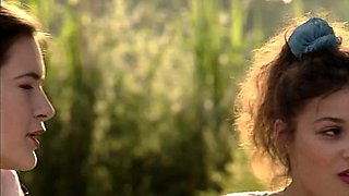 Amateur brunette teen blowjob and cumshot