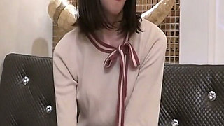 [izumi Genuine Amateur Private Filming] Homemade Sex with a Fair-skinned, Slender College Student with Sex