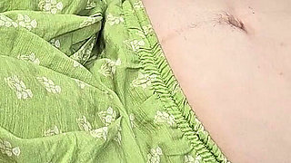 Smooth Aunty's Big Boobs Amateur Massage with Hindi Talking