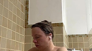 Hot Teen Soaped up and Shaved