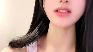 Small Tit Teen Cums On Cam