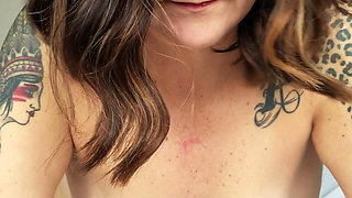 Beautiful Hanging Tits Jiggle