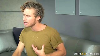 Brazzers - Jenna Ivory fucks her stepsons