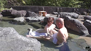 Pale and perfect with huge butt Jun Suehiro outdoor mixed bathing seduction