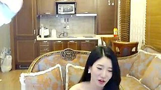 Korean hot girlfriend plays with bf