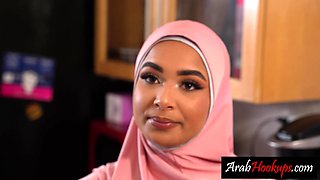Huge Christmas gift for Arab girlfriend
