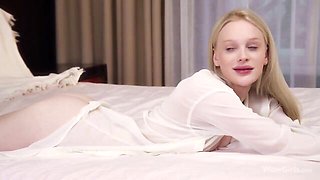 Alluring Avrora Meey at small tits xxx