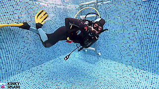 Scuba Wank & Underwater Orgasm