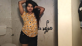 Sexy Indian Girl Alia Advani Wet Shower Tease