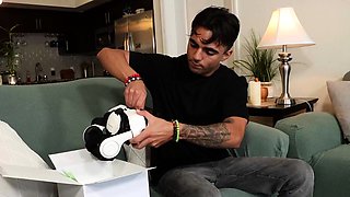 What starts off as an innocent VR jerk-off session for Mike
