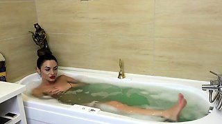 House of Sinn - Voyeur addiction