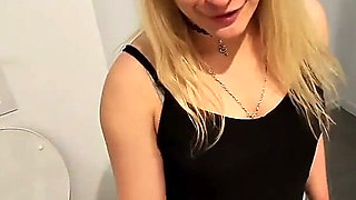 A French Junkie Suck in Bathroom Stephaneprodx
