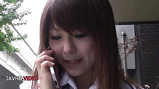 Watch well-formed Airi's action