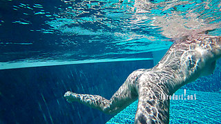 Zazie Skymm Underwater Fuck and Facial