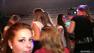 Reality porn video with horny drunk girl bein fucked at the party
