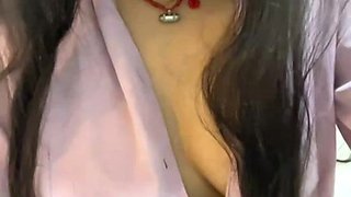 Beautiful Bhabhi Showing Nude Masturbating Her Beautiful Pussy - Bbw