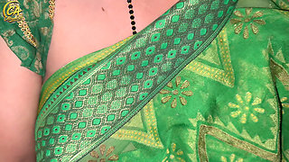 Fucking a Beautiful Desi Wife in a Saree
